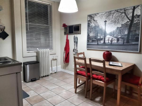 Cozy 2-Bedroom Apartment #25 by Amazing Property Rentals